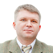 Глазков Александр Владимирович, стоматолог-хирург