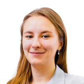 Есюнина Анастасия Артемовна, стоматолог-эндодонт