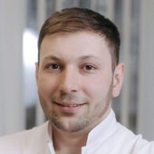 Омаров Шамиль Рамазанович, стоматолог-терапевт