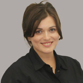 Саркизова Анна Андреевна, стоматолог-терапевт