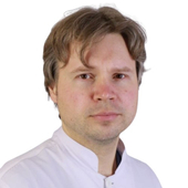 Кинякин Виталий Николаевич, нейрохирург