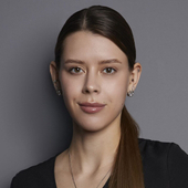 Плотникова Яна Николаевна, врач-косметолог