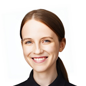 Яремчук Полина Юрьевна, имплантолог