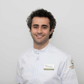 Теюбов Натик Халилович, стоматолог-ортопед