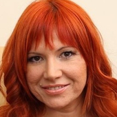 Шевцова Дина Равильевна, стоматолог-терапевт