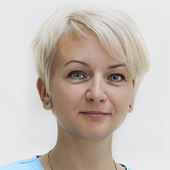 Андрющенко Анна Сергеевна, стоматолог-терапевт