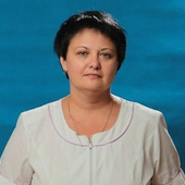 Нелюбина Елена Владимировна, стоматолог-терапевт