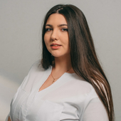 Прокофьева Дарья Алексеевна, стоматолог-хирург