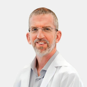 Гертштейн Морис, пластический хирург