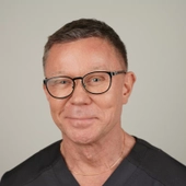 Маракшин Юрий Кузьмич, врач-косметолог