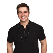 Ли Марк Анатольевич, стоматолог-терапевт