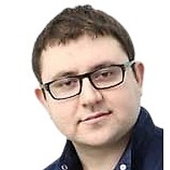 Симахов Роман Вячеславович, стоматолог-хирург