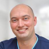 Руденко Денис Владимирович, стоматолог-терапевт