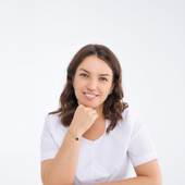 Максимова Алена Олеговна, стоматолог-хирург