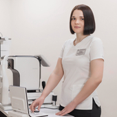 Кневец Ксения Владимировна, офтальмолог