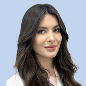 Хугаева Альда Урузмаговна, стоматолог-терапевт