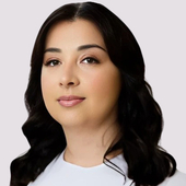 Арзуманова Амаля Исаковна, стоматолог-терапевт