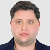 Бадуян Артем Альбертович, стоматолог-терапевт