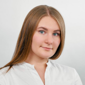 Черепанова Алиса Вениаминовна, стоматолог-терапевт