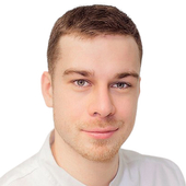 Берестов Матвей Владимирович, стоматолог-терапевт