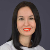 Яковлева Полина Олеговна, стоматолог-терапевт