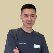 Максутов Мухамеджан Шафкайевич, стоматолог-хирург