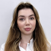 Закарова Карина Аминовна, стоматолог-терапевт
