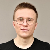 Петров Дмитрий Львович, стоматолог-терапевт