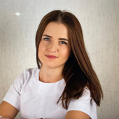 Бархатова Елена Сергеевна, стоматолог-терапевт