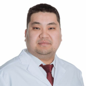 Хартанов Александр Николаевич, хирург