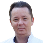 Файзрахманов Ринат Рустамович, офтальмолог-хирург