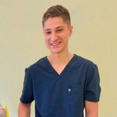 Антонов Кирилл Максимович, детский массажист