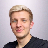 Бондарчук Антон Олегович, стоматолог-терапевт