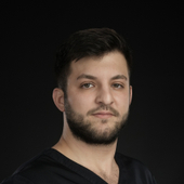 Махмуди Вильям, пластический хирург