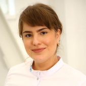 Кутимская Анастасия Вячеславовна, стоматолог-терапевт