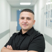 Сабиров Денис Рамилевич, ортодонт