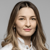 Тхостова Фатимат Жираслановна, врач-косметолог