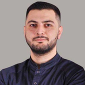 Кварацхелия Ираклий Алексеевич, стоматолог-хирург