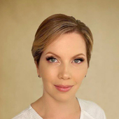 Быстрова Анна Владимировна, пластический хирург