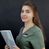 Уракова Наталья Андреевна, стоматолог-терапевт