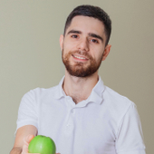 Карапетян Артур Арменович, стоматолог-терапевт