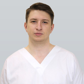 Токарев Артем Евгеньев, стоматолог-ортопед