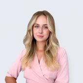 Бреусенко Антонина Викторовна, стоматолог-терапевт