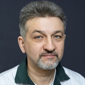 Кулагин Михаил Александрович, стоматолог-терапевт