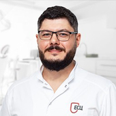 Васильев Александр Юрьевич, имплантолог