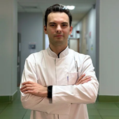 Исмагилов Артем Олегович, врач-генетик