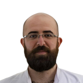 Якуб Тарик Ибрагим, стоматолог-хирург