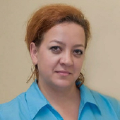 Харченко Елена Викторовна, стоматолог-хирург