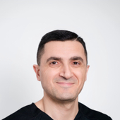 Саркисян Карен Самвелович, стоматолог-ортопед