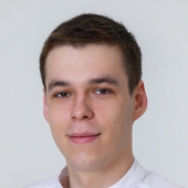 Володин Владислав Игоревич, стоматолог-хирург